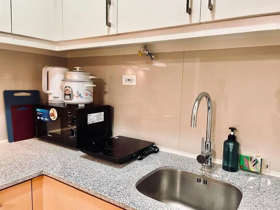 Apartment Thompson Suites - 2-Beds Near Okada, Bayshore 2 Manila